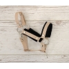 Licol avec Fourrure Noire pour Cheval  Bâton  A3 Beige