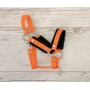 Licol avec Fourrure Noire pour Cheval  Bâton  A3 Orange