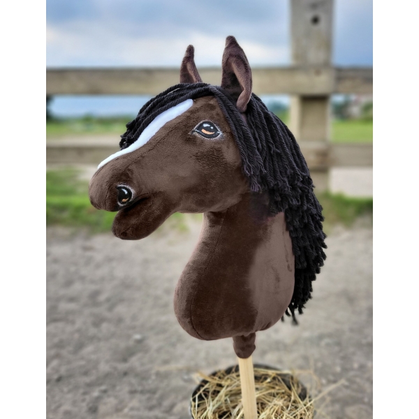 Hobby Horse Cheval Sur Un Bâton Premium Cheval Bai Foncé