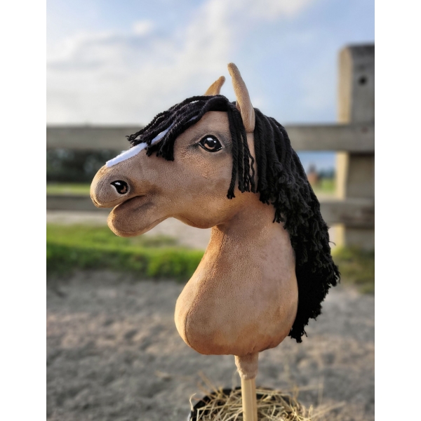 Hobby Horse Cheval sur un Bâton Premium Peau de Daim