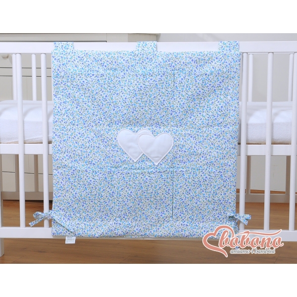 Organiseur pour Lit de Bébé Bleu Fleurs Cœurs