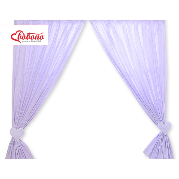 Rideaux de chambre d'enfant avec embrases