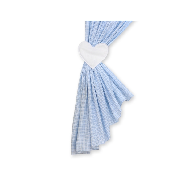 Rideaux de chambre d'enfant avec embrases