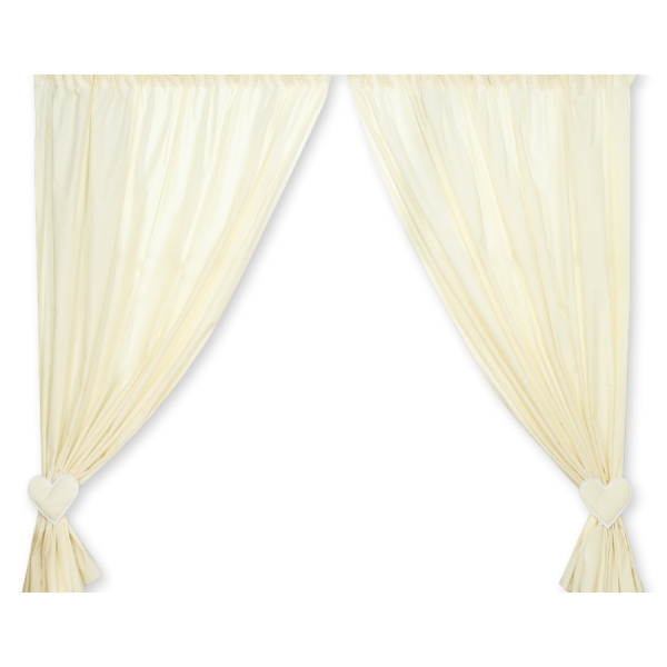 Rideaux de chambre d'enfant avec embrasses