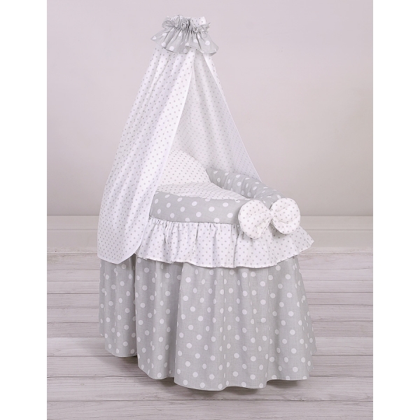 Berceau en osier pour poupées avec voile